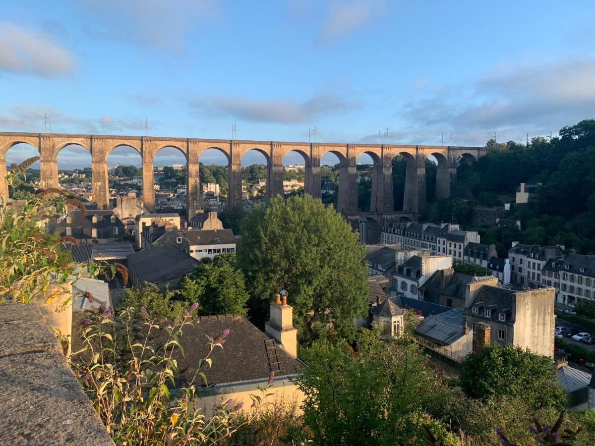 Aux Vieilles Murailles • Charmante Maison & Cour Morlaix Luaran gambar