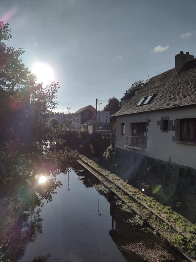 Aux Vieilles Murailles • Charmante Maison & Cour Morlaix Luaran gambar