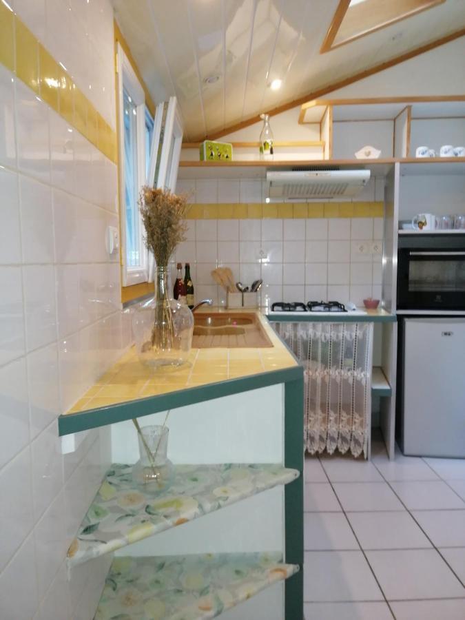 Aux Vieilles Murailles • Charmante Maison & Cour Morlaix Luaran gambar